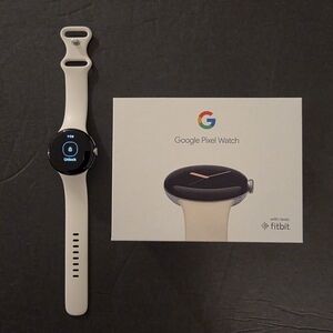Google Pixel Smartwatch - White and Black